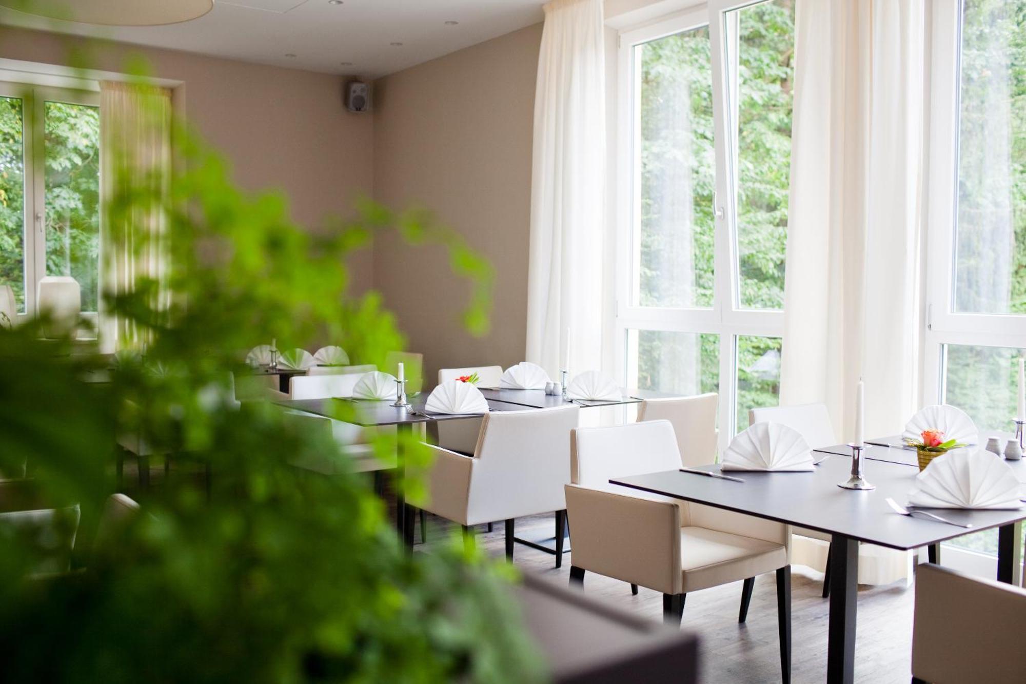 Hotel Restaurant Anders Schwarzenbruck Exterior photo